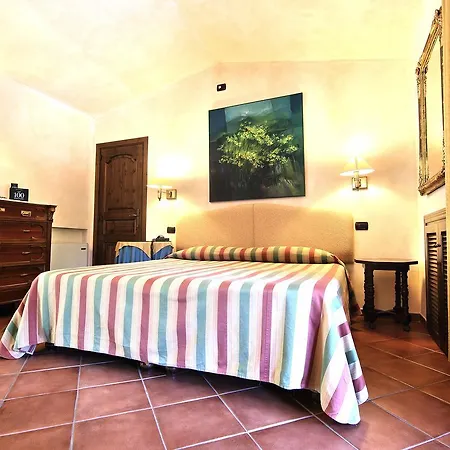 L'agnata Di De André Boutique 3*